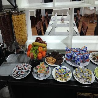 Lumen Aparthotel 3*