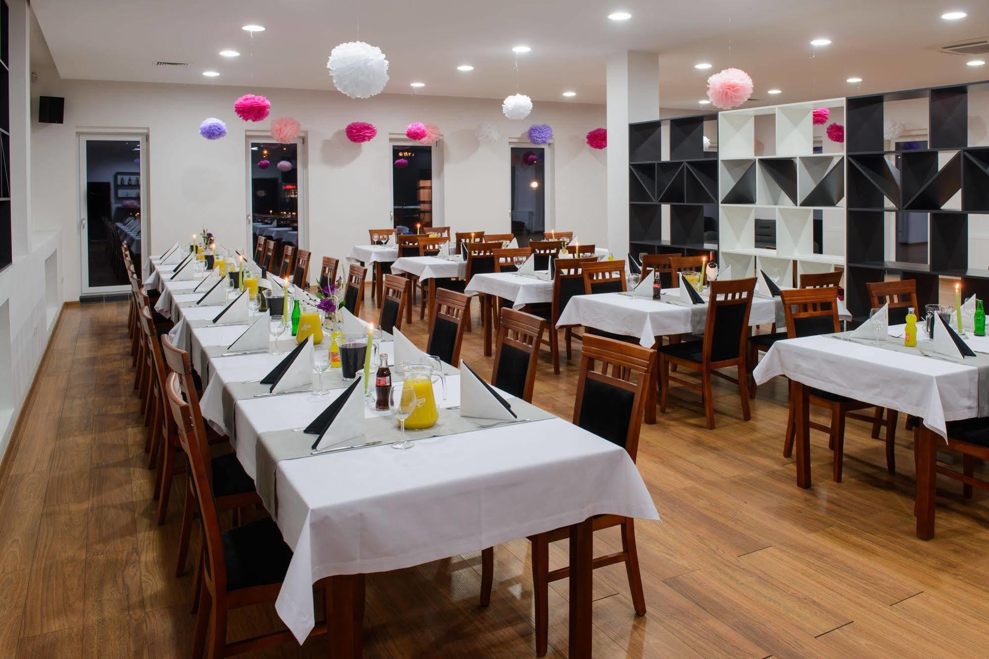 Lumen Aparthotel 3*